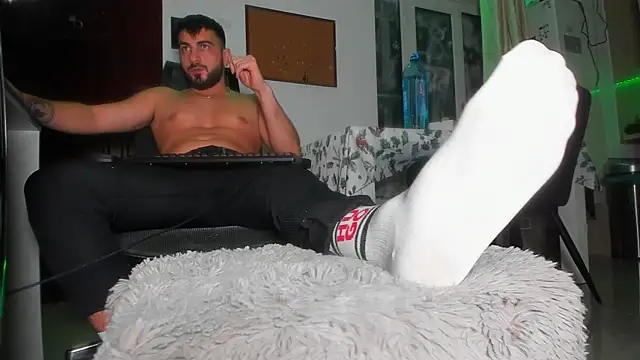 welcometo hell online show from 12/17/25, 03:01