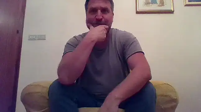 Snapshot of Haariglang chatting on 12/04/24, 05:33 Haariglang online show from 12/04/24, 05:33