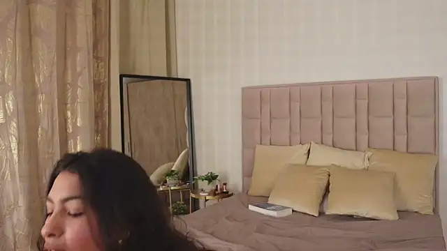 GabyRios online show from 03/07/25, 08:22