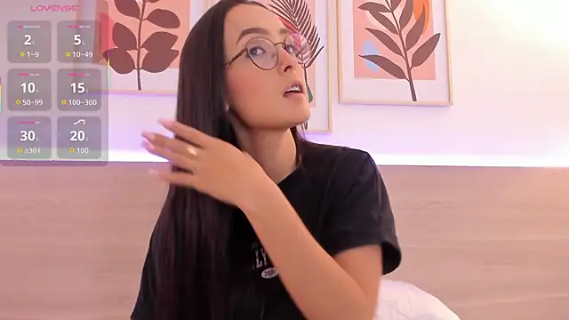 nataliiiiia online show from 10/06/25, 12:24