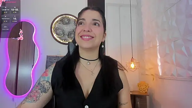 Snapshot of tatiana_sc chatting on 01/19/26, 01:26 tatiana sc online show from 01/19/26, 01:26