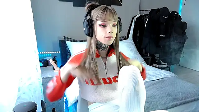 Tanya M online show from 12/14/24, 10:45