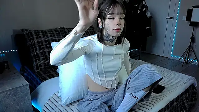 Tanya M online show from 01/16/25, 10:10