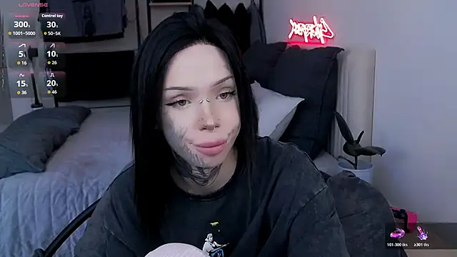 Tanya M online show from 05/08/26, 02:55