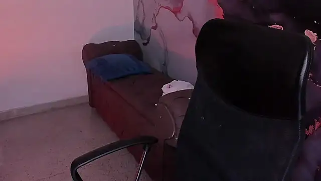 Danielacossio online show from 11/26/25, 04:13