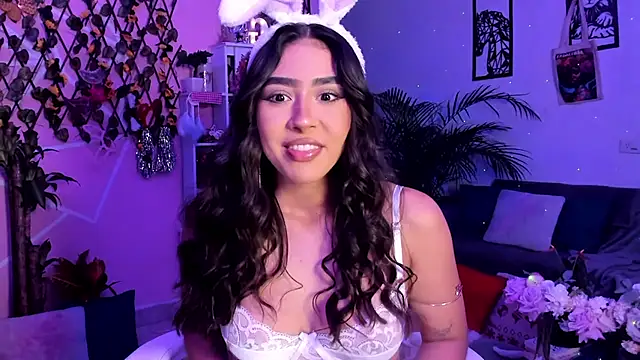 Snapshot of Danielacossio chatting on 03/08/26, 03:21 Danielacossio online show from 03/08/26, 03:21