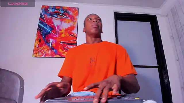 Snapshot of JD_THEBABY chatting on 01/08/25, 12:37 JD THEBABY online show from 01/08/25, 12:37