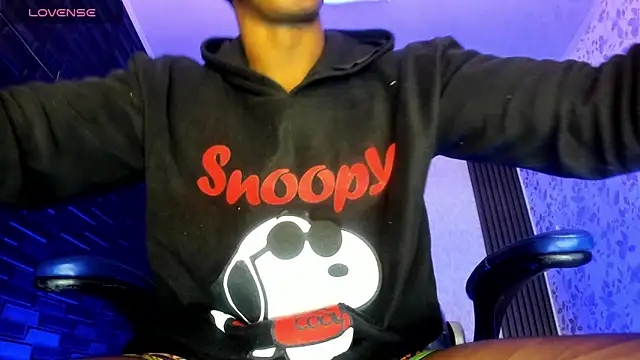 Snapshot of JD_THEBABY chatting on 03/08/25, 12:41 JD THEBABY online show from 03/08/25, 12:41