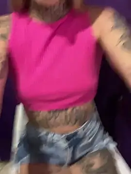 hotskinny1 online show from 01/04/25, 05:47