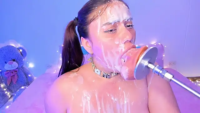 Isa belaa online show from 02/14/25, 01:34