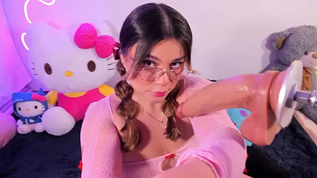 Snapshot of Isa_belaa chatting on 02/07/26, 09:51 Isa belaa online show from 02/07/26, 09:51