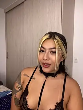 EmberEyes 999 online show from 01/24/25, 03:43