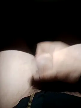 Snapshot of Edipaca chatting on 10/30/25, 04:25 Edipaca online show from 10/30/25, 04:25