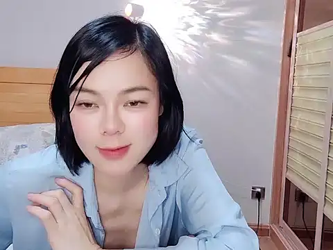 Snapshot of Linda-LL chatting on 01/31/25, 02:49 Linda-LL online show from 01/31/25, 02:49