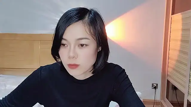 Snapshot of Linda-LL chatting on 02/01/25, 01:30 Linda-LL online show from 02/01/25, 01:30