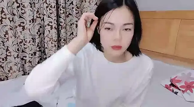 Snapshot of Linda-LL chatting on 02/19/25, 11:49 Linda-LL online show from 02/19/25, 11:49