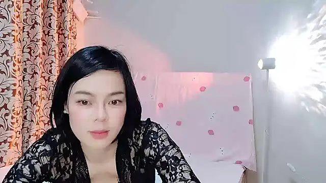 Snapshot of Linda-LL chatting on 03/08/25, 03:02 Linda-LL online show from 03/08/25, 03:02