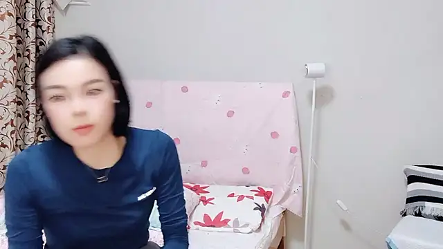 Snapshot of Linda-LL chatting on 03/14/25, 07:59 Linda-LL online show from 03/14/25, 07:59
