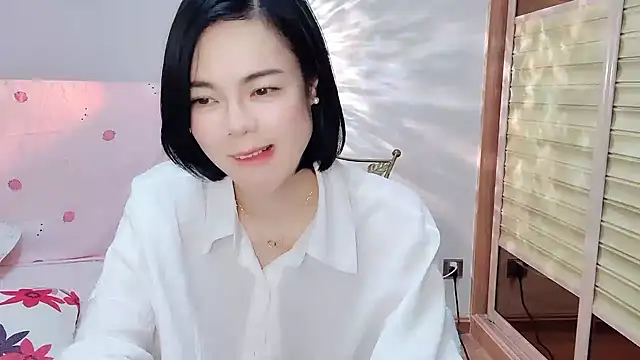 Snapshot of Linda-LL chatting on 03/16/25, 03:06 Linda-LL online show from 03/16/25, 03:06
