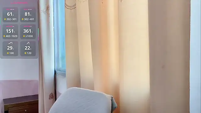 Snapshot of Linda-LL chatting on 11/20/25, 07:08 Linda-LL online show from 11/20/25, 07:08