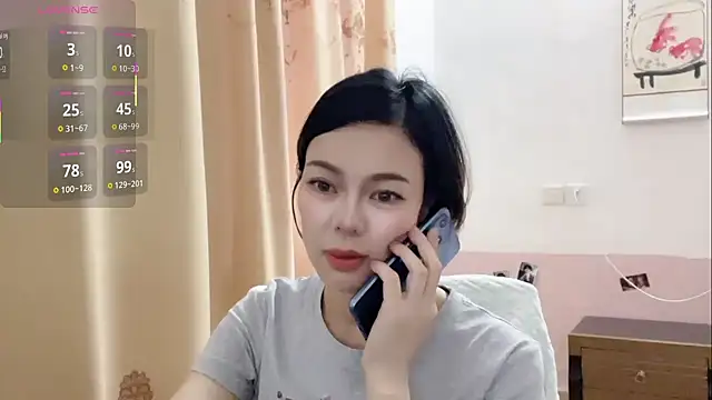 Snapshot of Linda-LL chatting on 06/18/26, 11:03 Linda-LL online show from 06/18/26, 11:03