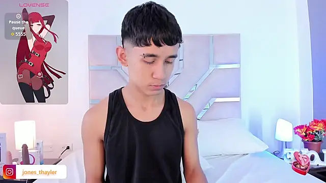 Thayler jones online show from 12/01/25, 12:10