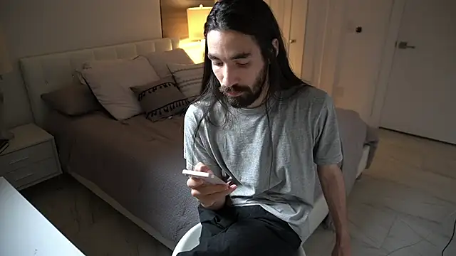 Your Ice cream online show from 03/02/25, 04:17