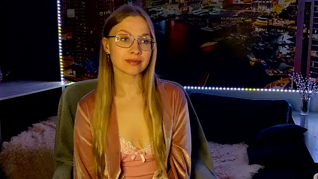 Snapshot of pusyavykusya chatting on 03/24/26, 08:25 pusyavykusya online show from 03/24/26, 08:25