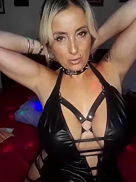 DesireSatler online show from 03/02/25, 11:09