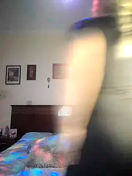 DesireSatler online show from 10/19/25, 03:40