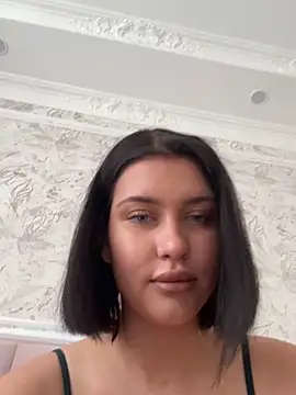 KikiWatson online show from 02/06/26, 08:07