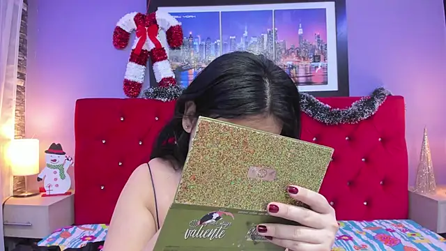 Snapshot of AbbyJonhs chatting on 12/04/24, 12:58 AbbyJonhs online show from 12/04/24, 12:58