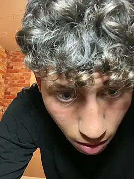 Snapshot of LatinBoysxxx chatting on 03/08/26, 11:30 LatinBoysxxx online show from 03/08/26, 11:30