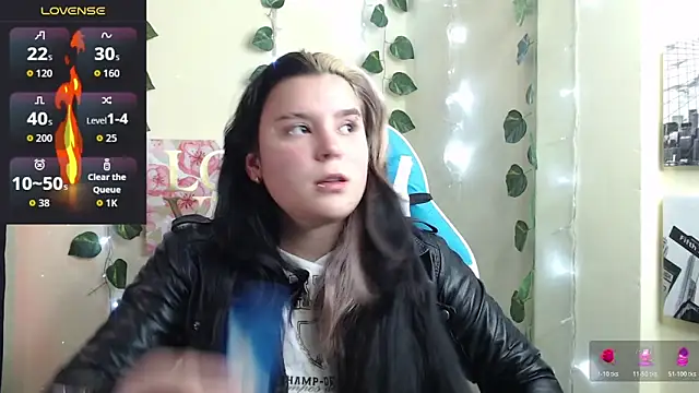 Snapshot of Nika_1_ chatting on 02/12/26, 01:22 Nika 1 online show from 02/12/26, 01:22