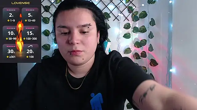 Snapshot of Nika_1_ chatting on 03/20/26, 11:42 Nika 1 online show from 03/20/26, 11:42