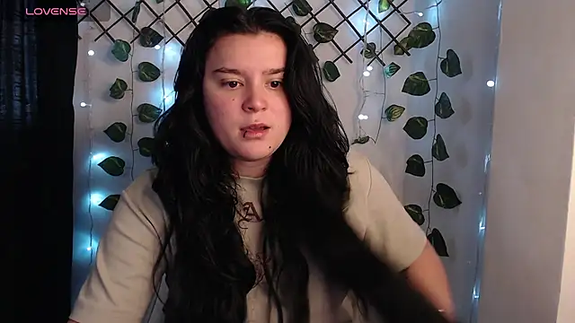 Snapshot of Nika_1_ chatting on 05/02/26, 09:42 Nika 1 online show from 05/02/26, 09:42