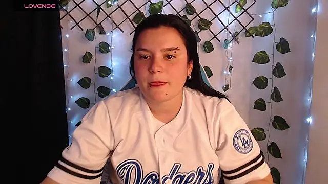 Nika 1  online show from 05/20/26, 12:17