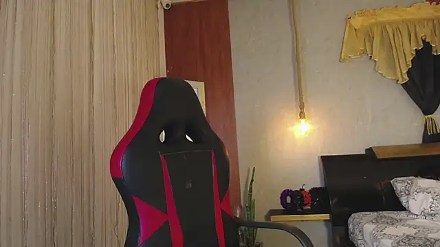 hera divine online show from 11/05/25, 10:10