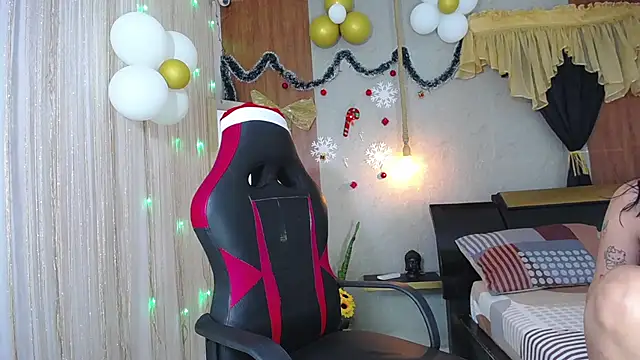 hera divine online show from 11/29/25, 09:07