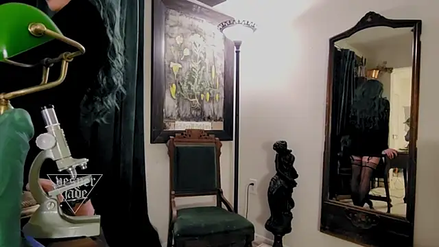 Snapshot of vesperjadex chatting on 03/10/25, 01:56 vesperjadex online show from 03/10/25, 01:56