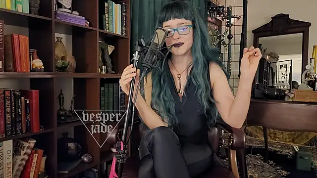 Snapshot of vesperjadex chatting on 10/20/25, 04:02 vesperjadex online show from 10/20/25, 04:02