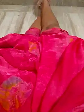 Snapshot of sneha_telugu_girl chatting on 12/17/24, 04:11 sneha telugu girl online show from 12/17/24, 04:11