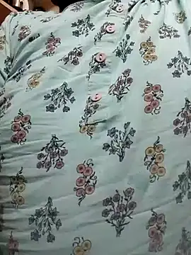 Snapshot of sneha_telugu_girl chatting on 01/27/25, 10:06 sneha telugu girl online show from 01/27/25, 10:06