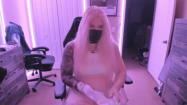 Sissydream123 online show from 12/10/24, 06:01