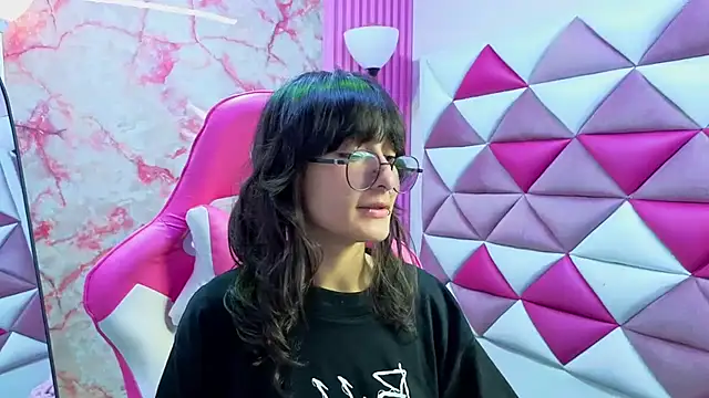 Snapshot of Danny_Face chatting on 02/20/26, 02:06 Danny Face online show from 02/20/26, 02:06