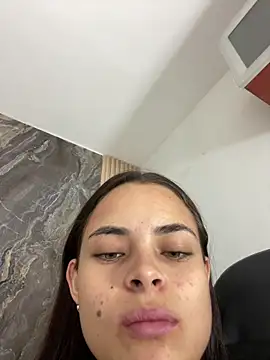 HannaRhodes online show from 10/28/25, 02:20