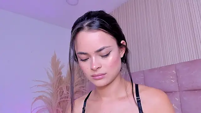 HannaRhodes online show from 04/26/26, 04:26