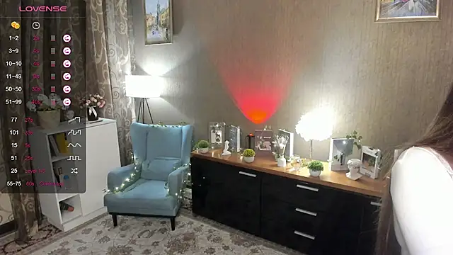 DarleneHatt online show from 03/03/25, 09:15