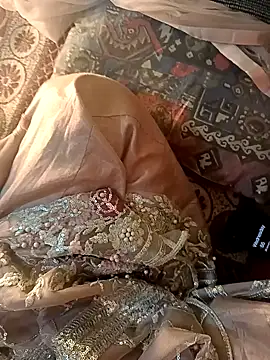 Snapshot of QUEEN-X-CPL chatting on 01/28/25, 08:26 QUEEN-X-CPL online show from 01/28/25, 08:26