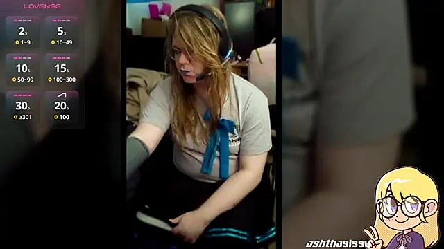 Snapshot of AshThaSissy chatting on 01/03/25, 09:15 AshThaSissy online show from 01/03/25, 09:15